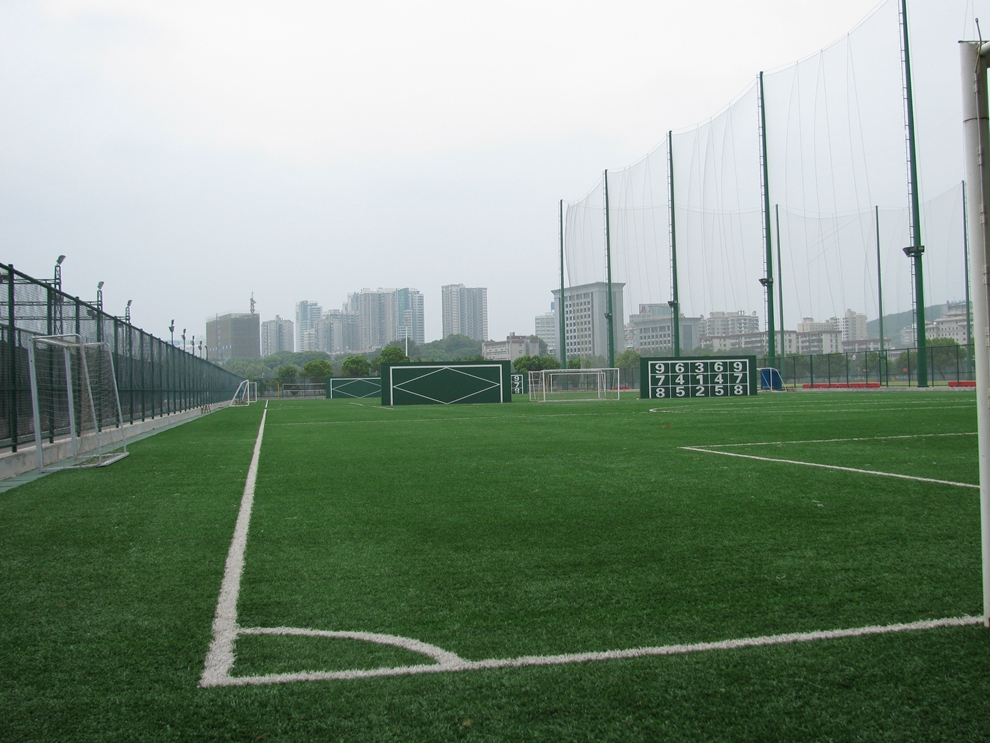 武漢體育學院高爾夫練習場圍網工程